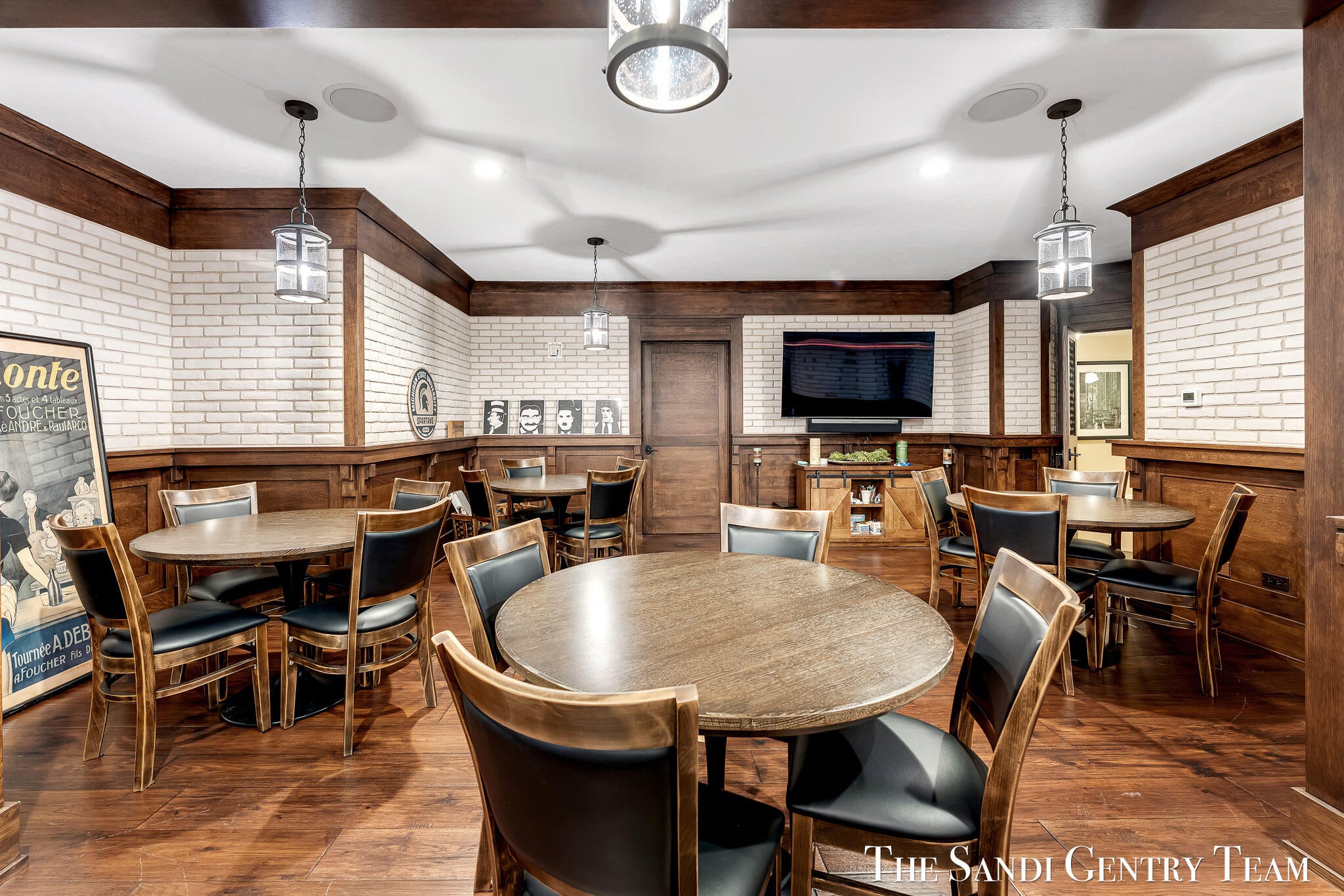 Spring Lake, Michigan, 49456, United States, 5 Bedrooms Bedrooms, ,6 BathroomsBathrooms,Residential,Active,1960133