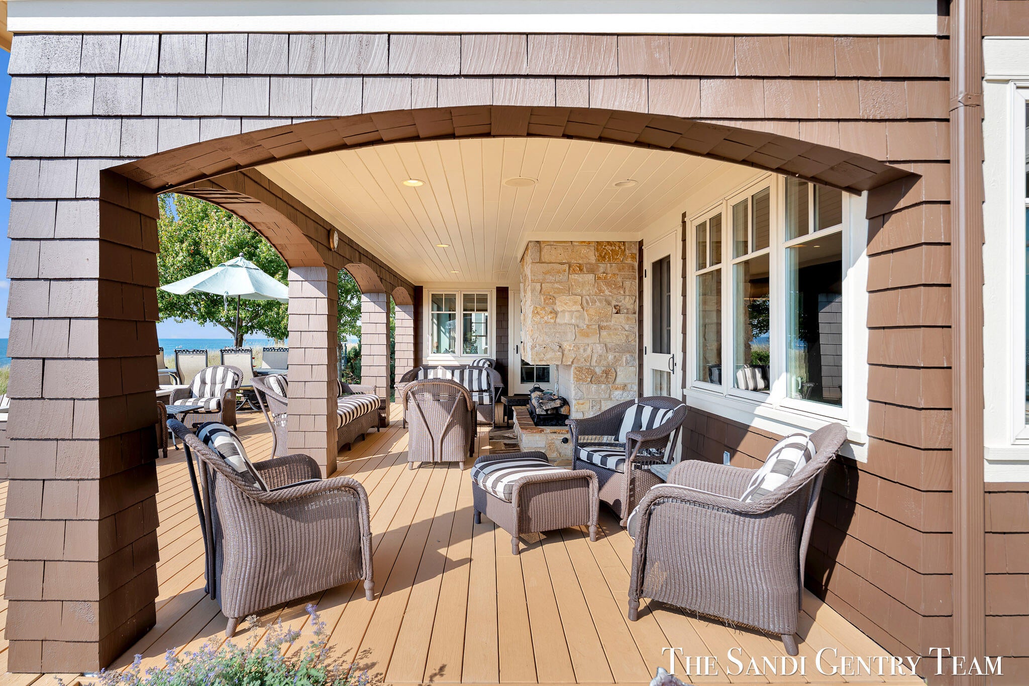 Spring Lake, Michigan, 49456, United States, 5 Bedrooms Bedrooms, ,6 BathroomsBathrooms,Residential,Active,1960133