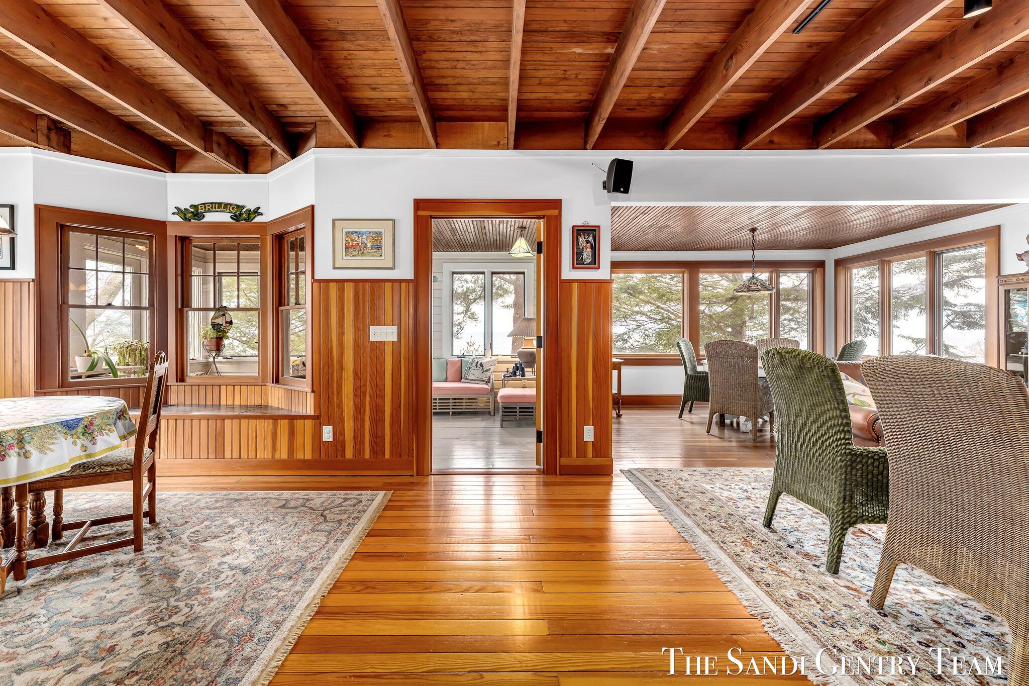 Grand Haven, Michigan, 49417, United States, ,4 BathroomsBathrooms,Residential,Active,1761642