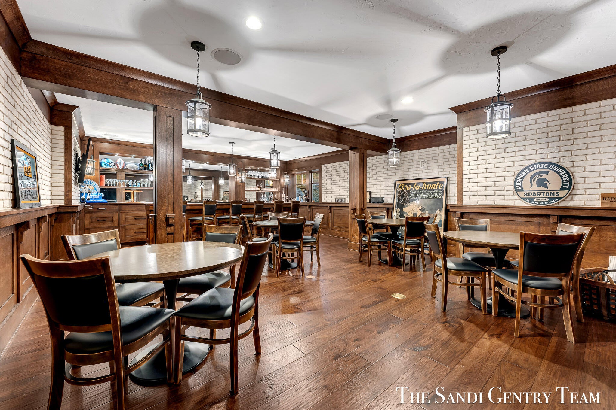 Spring Lake, Michigan, 49456, United States, 5 Bedrooms Bedrooms, ,6 BathroomsBathrooms,Residential,Active,1960133