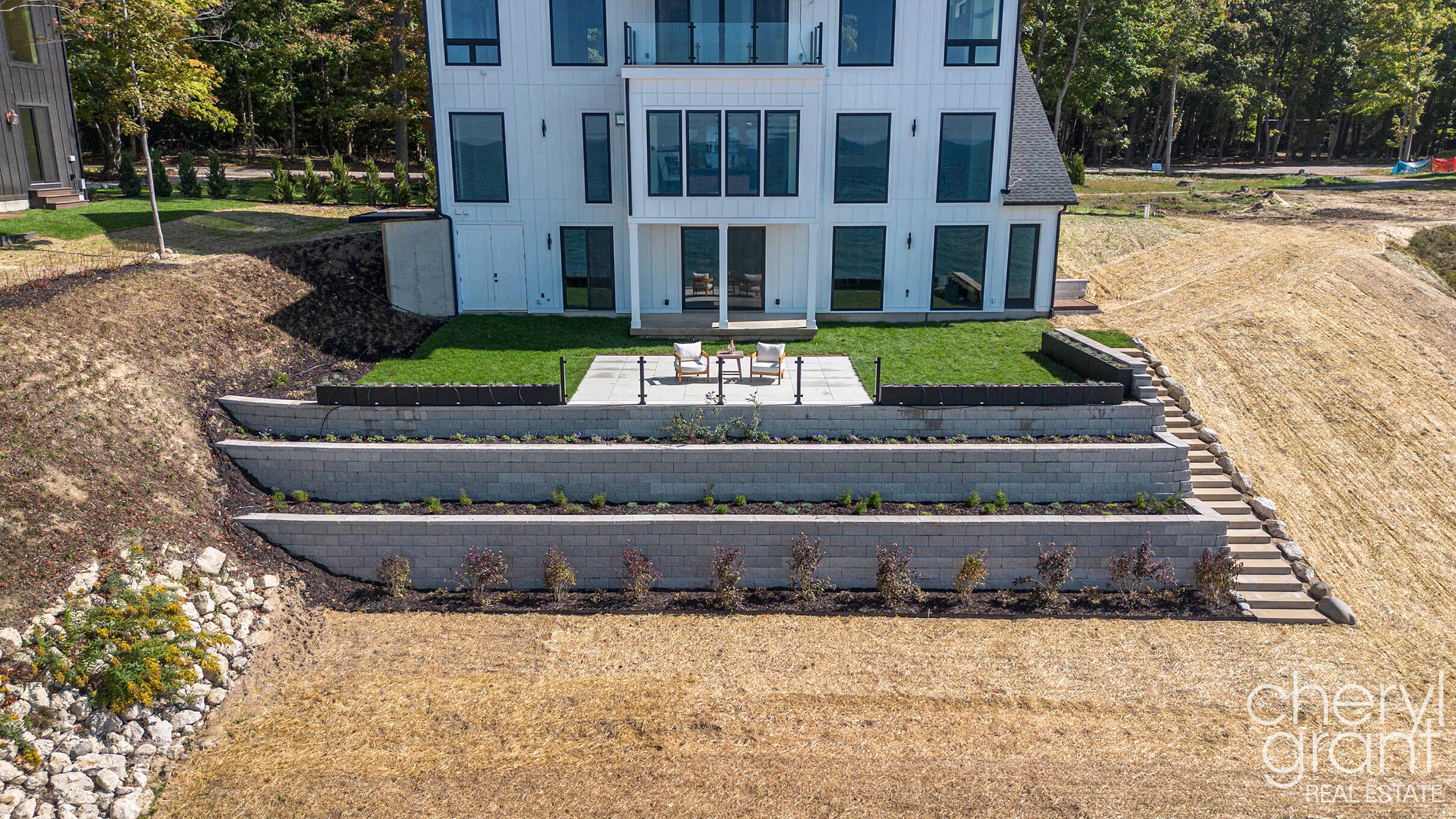 Fennville, Michigan, 49408, United States, 3 Bedrooms Bedrooms, ,4 BathroomsBathrooms,Residential,Active,1929432