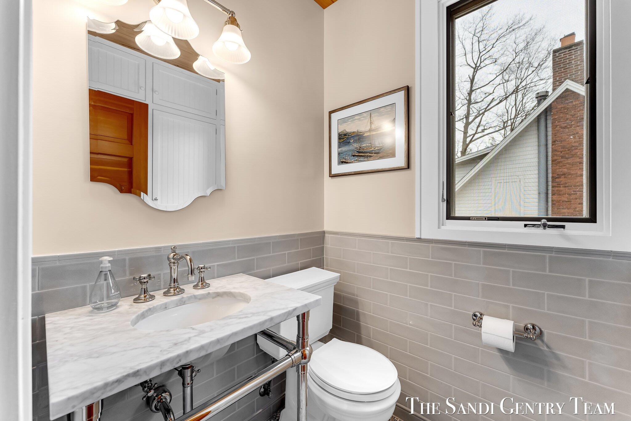 Grand Haven, Michigan, 49417, United States, ,4 BathroomsBathrooms,Residential,Active,1761642