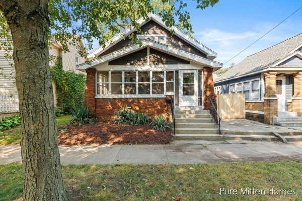 1055 WHITE AVE NW, GRAND RAPIDS, MI 49504 - Image 1