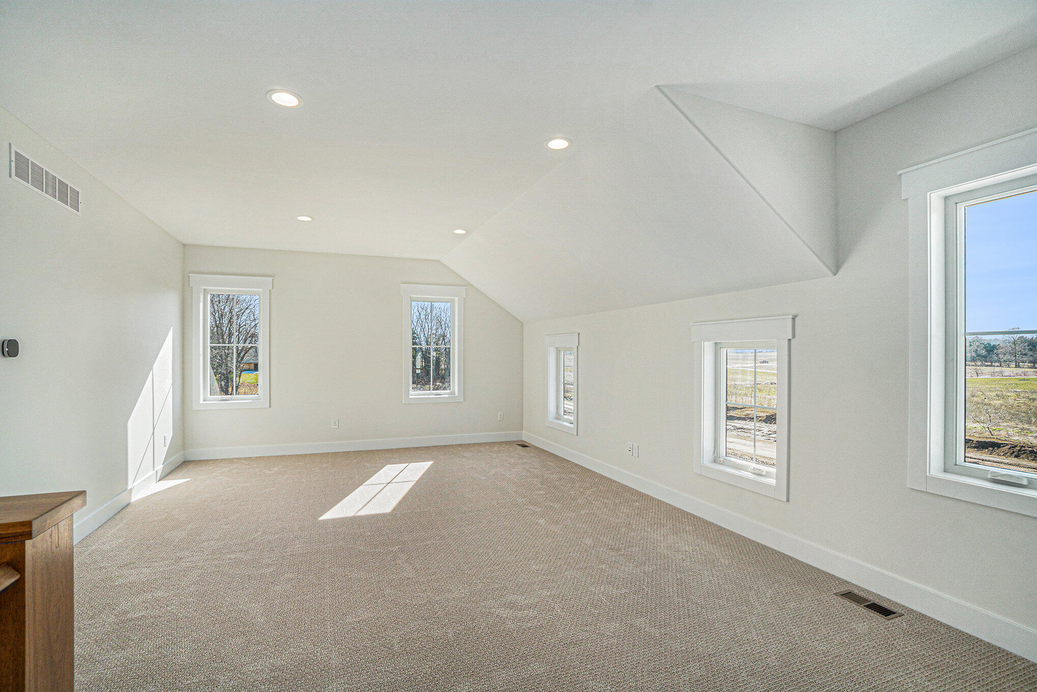 Zeeland, Michigan, 49464, United States, 4 Bedrooms Bedrooms, ,3 BathroomsBathrooms,Residential,Active,1769925