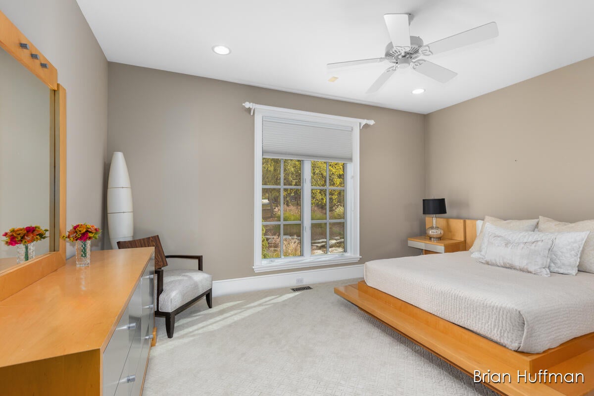 Grandville, Michigan, 49418, United States, 6 Bedrooms Bedrooms, ,9 BathroomsBathrooms,Residential,Active,1988461