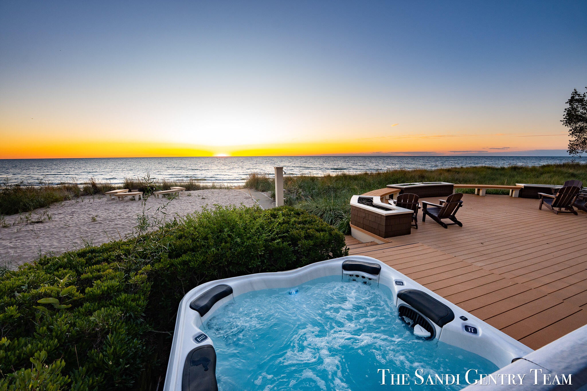 Spring Lake, Michigan, 49456, United States, 5 Bedrooms Bedrooms, ,6 BathroomsBathrooms,Residential,Active,1960133