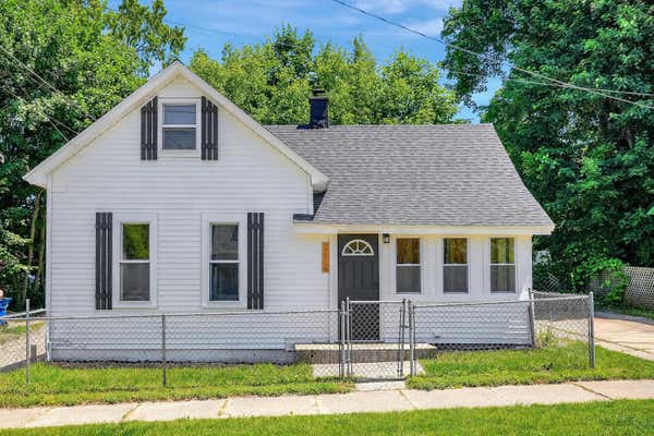 712 N SIMON ST, CADILLAC, MI 49601 - Image 1