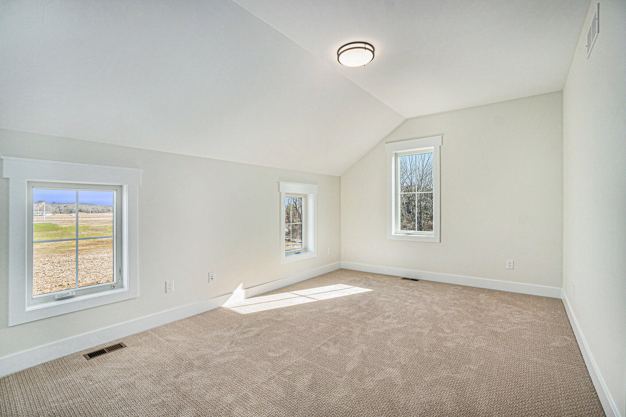 Zeeland, Michigan, 49464, United States, 4 Bedrooms Bedrooms, ,3 BathroomsBathrooms,Residential,Active,1769925