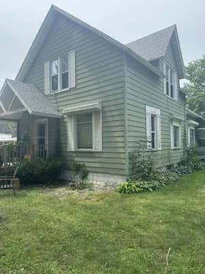 214 SUTHERLAND AVE, WATERVLIET, MI 49098 - Image 1