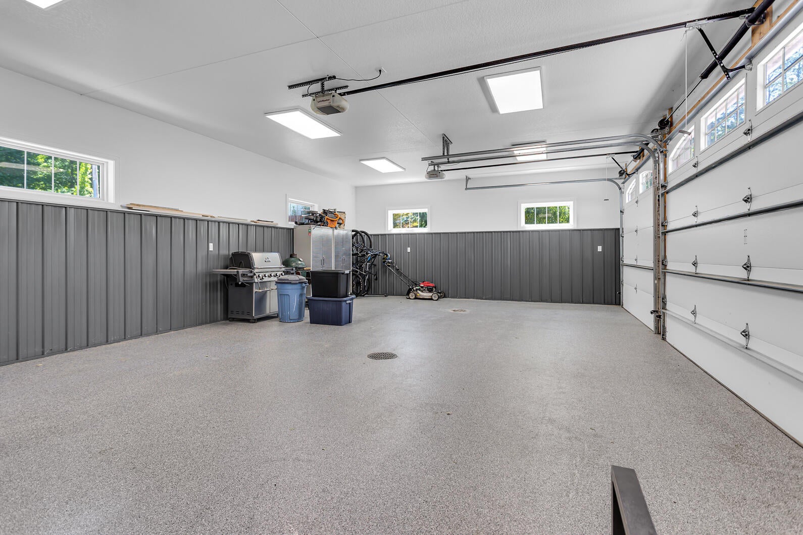 Horton, Michigan, 49246, United States, 4 Bedrooms Bedrooms, ,4 BathroomsBathrooms,Residential,Active,2026784