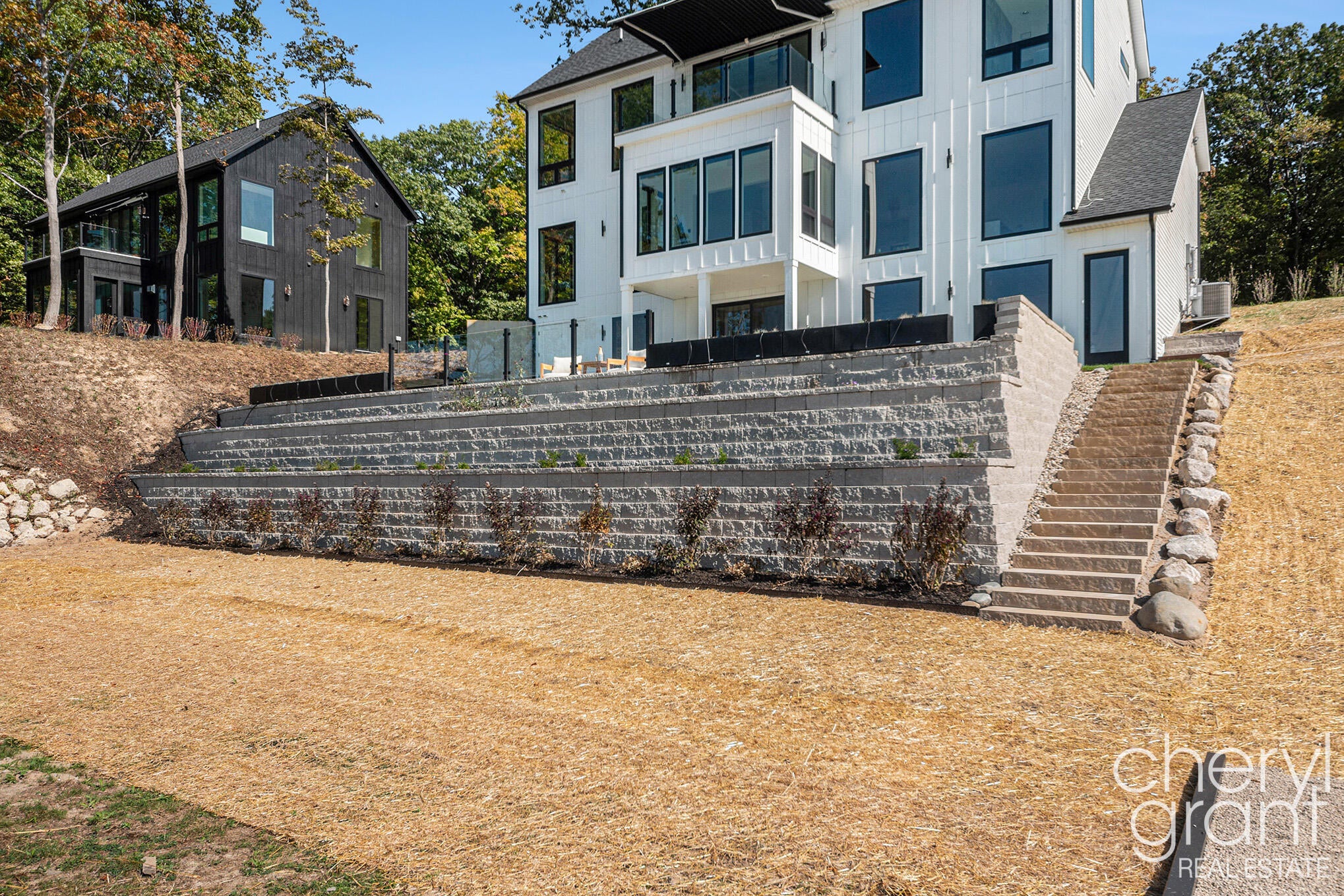 Fennville, Michigan, 49408, United States, 3 Bedrooms Bedrooms, ,4 BathroomsBathrooms,Residential,Active,1929432