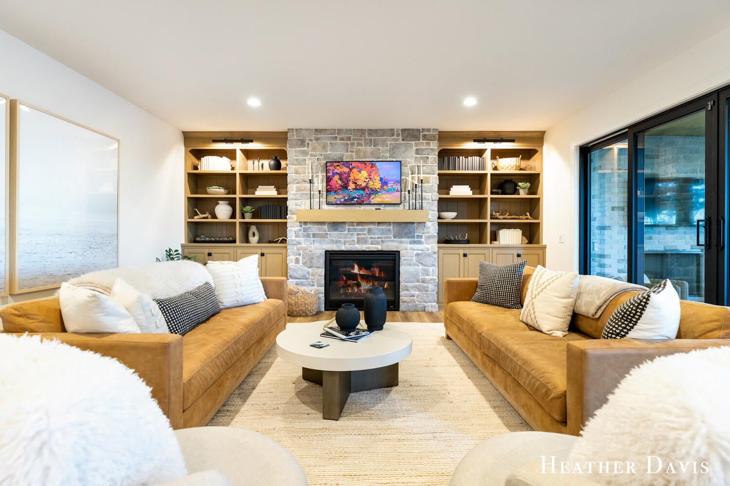 West Olive, Michigan, 49460, United States, 5 Bedrooms Bedrooms, ,6 BathroomsBathrooms,Residential,Active,1972174