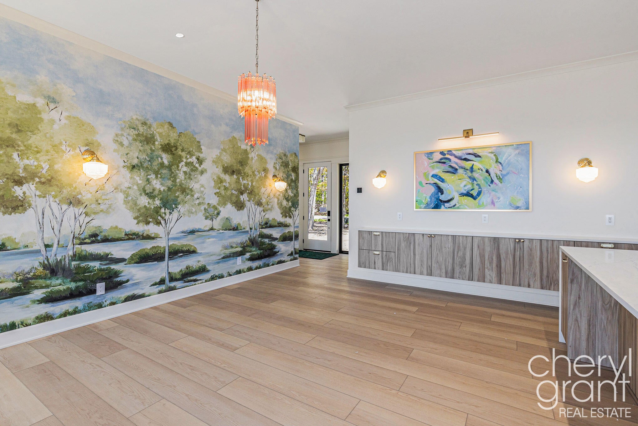 Fennville, Michigan, 49408, United States, 3 Bedrooms Bedrooms, ,4 BathroomsBathrooms,Residential,Active,1929432