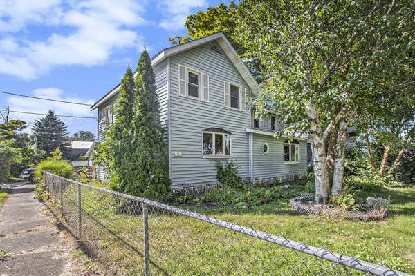 25 S COURTLAND ST, HART, MI 49420 - Image 1