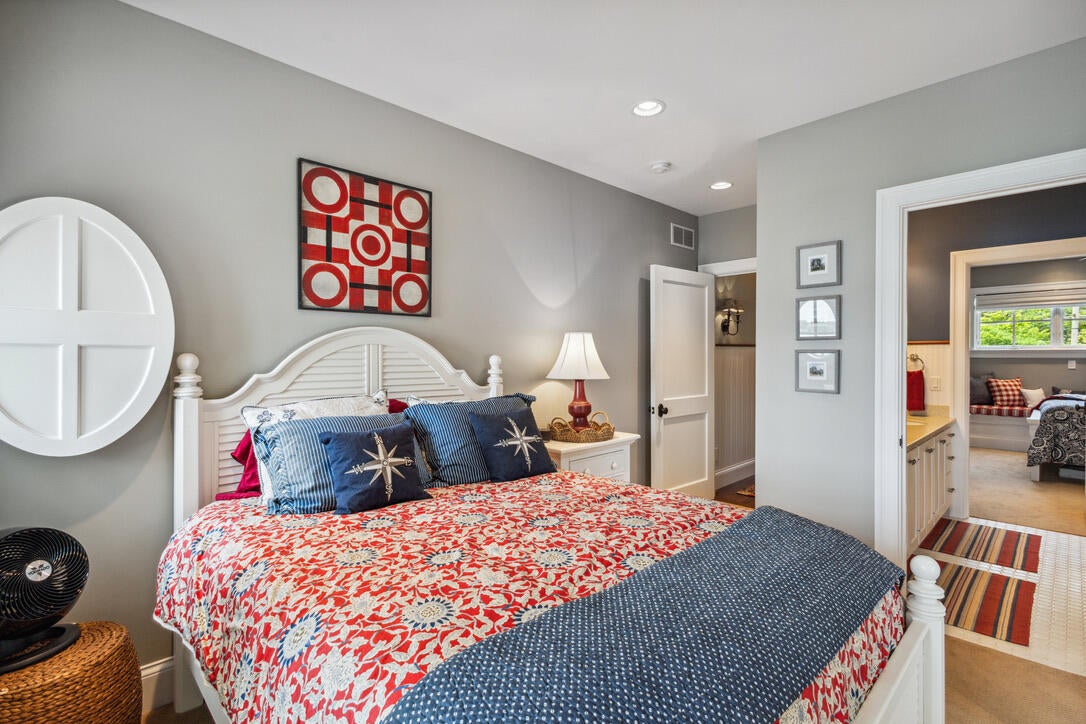 White Pigeon, Michigan, 49099, United States, 9 Bedrooms Bedrooms, ,9 BathroomsBathrooms,Residential,Active,1849554