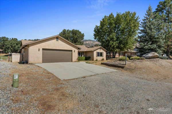 24041 BASIN HARBOR CT, TEHACHAPI, CA 93561, photo 4 of 38