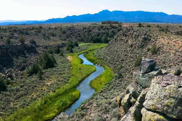 RIVERBEND ROAD, RANCHOS DE TAOS, NM 87557, photo 4 of 17