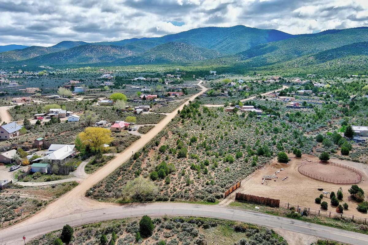 TBD ESPINOZA RD, RANCHOS DE TAOS, NM 87557, photo 1 of 30