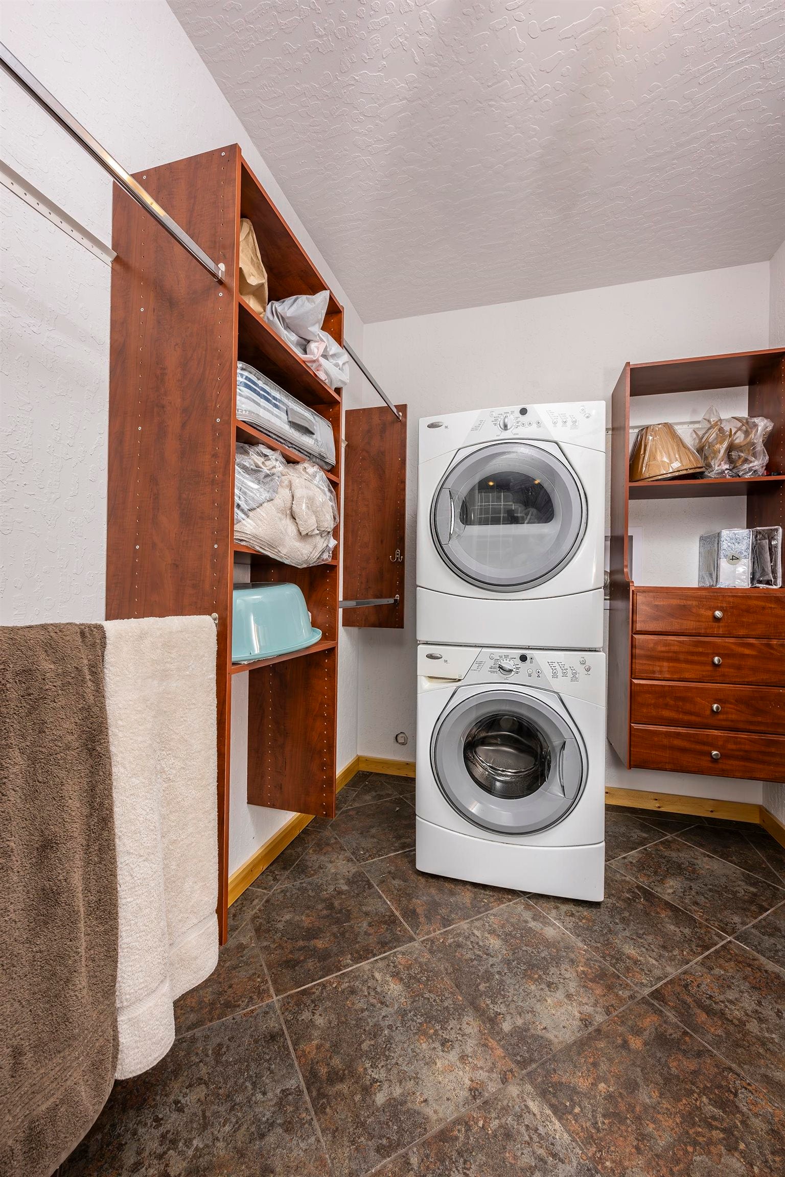 Angel Fire, New Mexico, 87710, United States, 4 Bedrooms Bedrooms, ,5 BathroomsBathrooms,Residential,Active,1769380