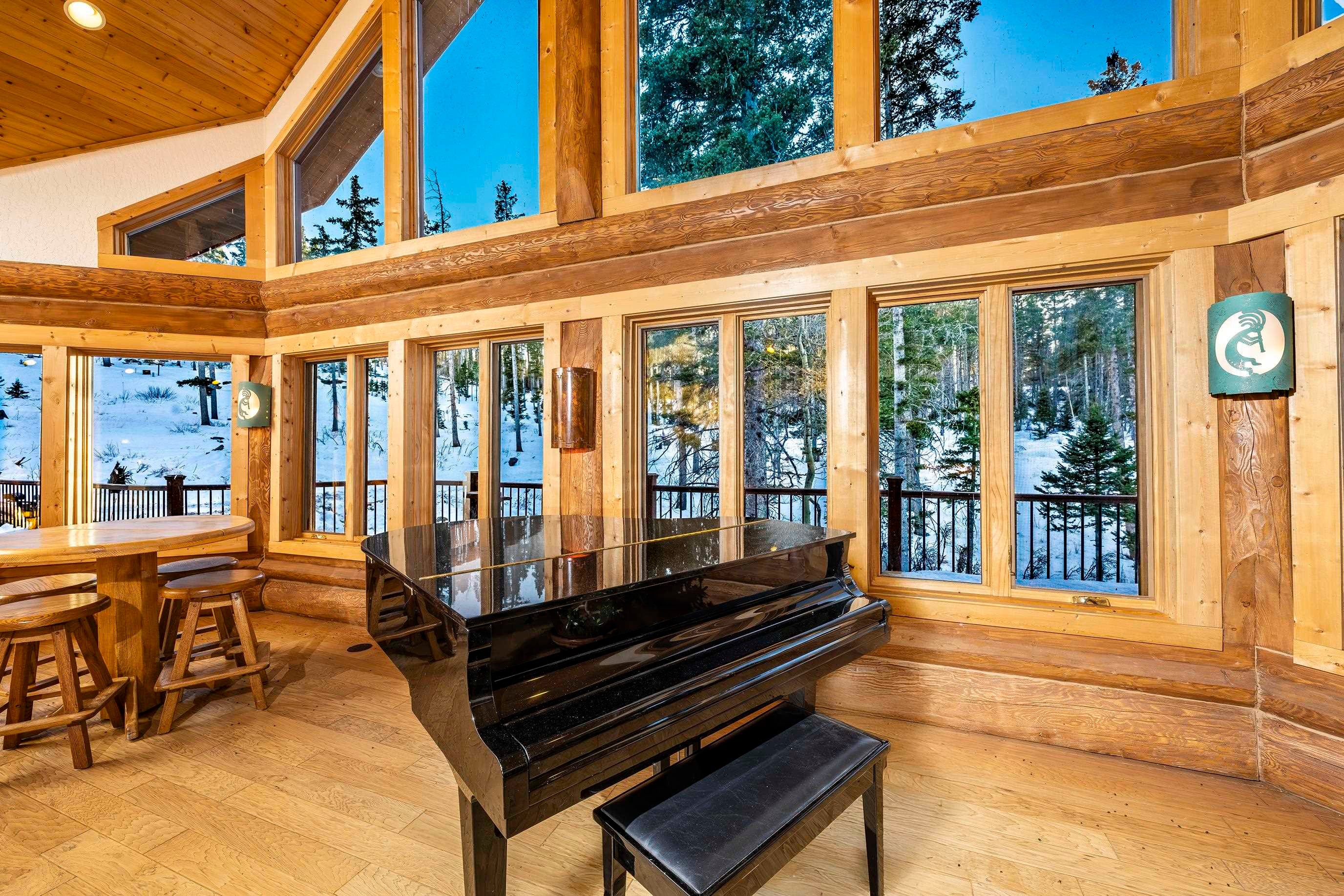 Angel Fire, New Mexico, 87710, United States, 4 Bedrooms Bedrooms, ,5 BathroomsBathrooms,Residential,Active,1769380