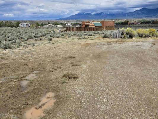 187 CUCHILLA ROAD, TAOS, NM 87571, photo 2 of 3