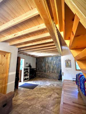 850 UPPER RANCHITOS RD, TAOS, NM 87571, photo 5 of 37