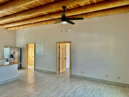 25 SEBASTIAN RD, RANCHOS DE TAOS, NM 87557, photo 3 of 17