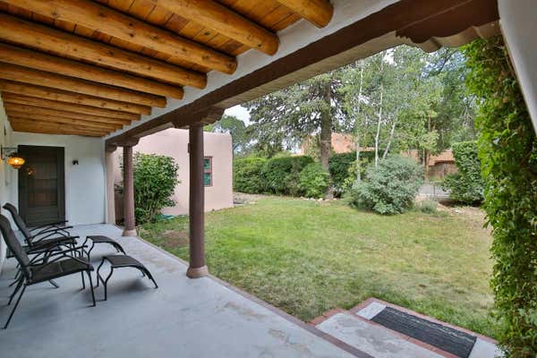 218 HINDE PL, TAOS, NM 87571 - Image 1