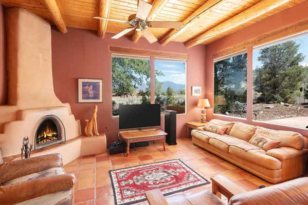 1335 BLUMENSHEIN, TAOS, NM 87571, photo 4 of 38