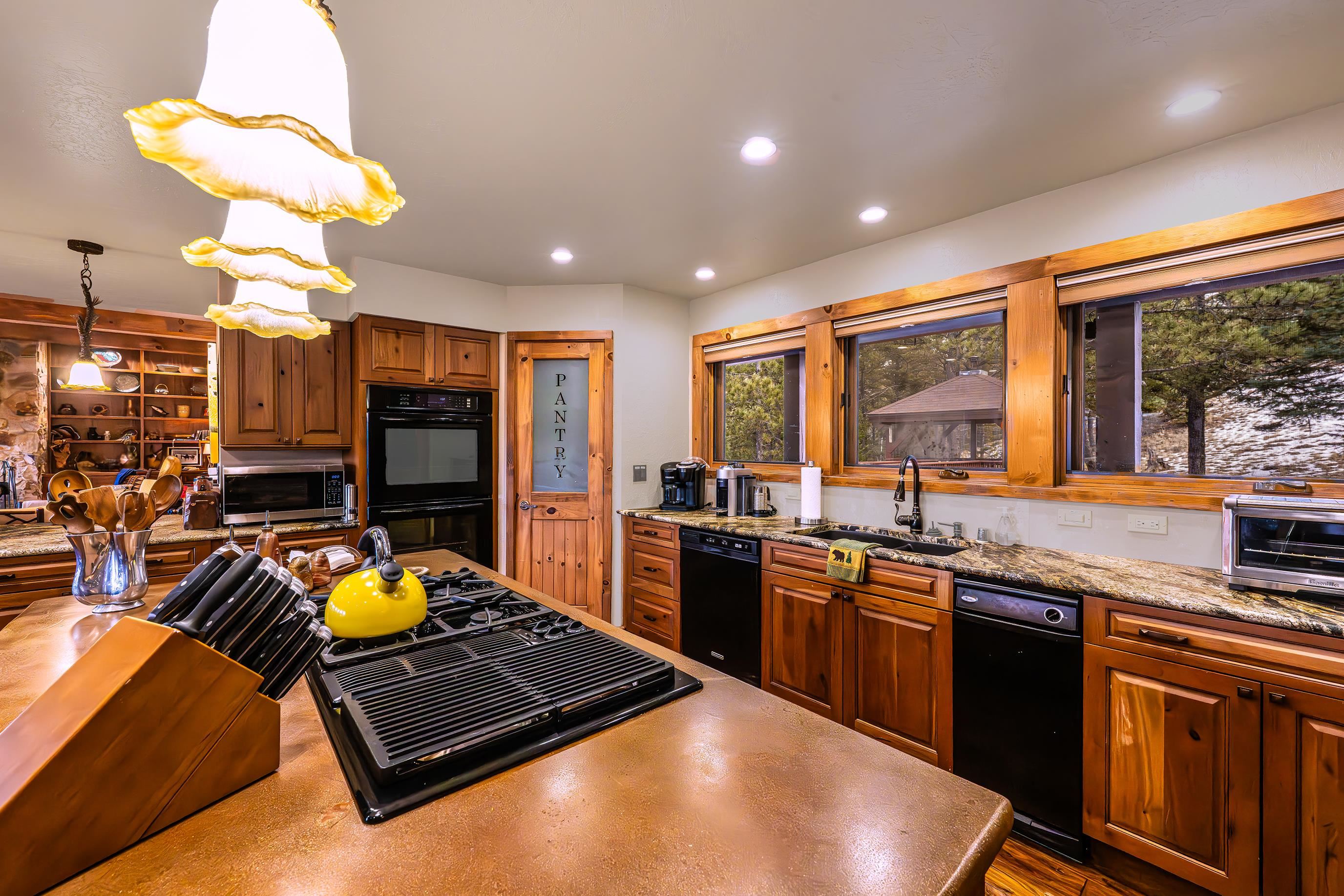 Angel Fire, New Mexico, 87718, United States, 5 Bedrooms Bedrooms, ,7 BathroomsBathrooms,Residential,Active,2009427