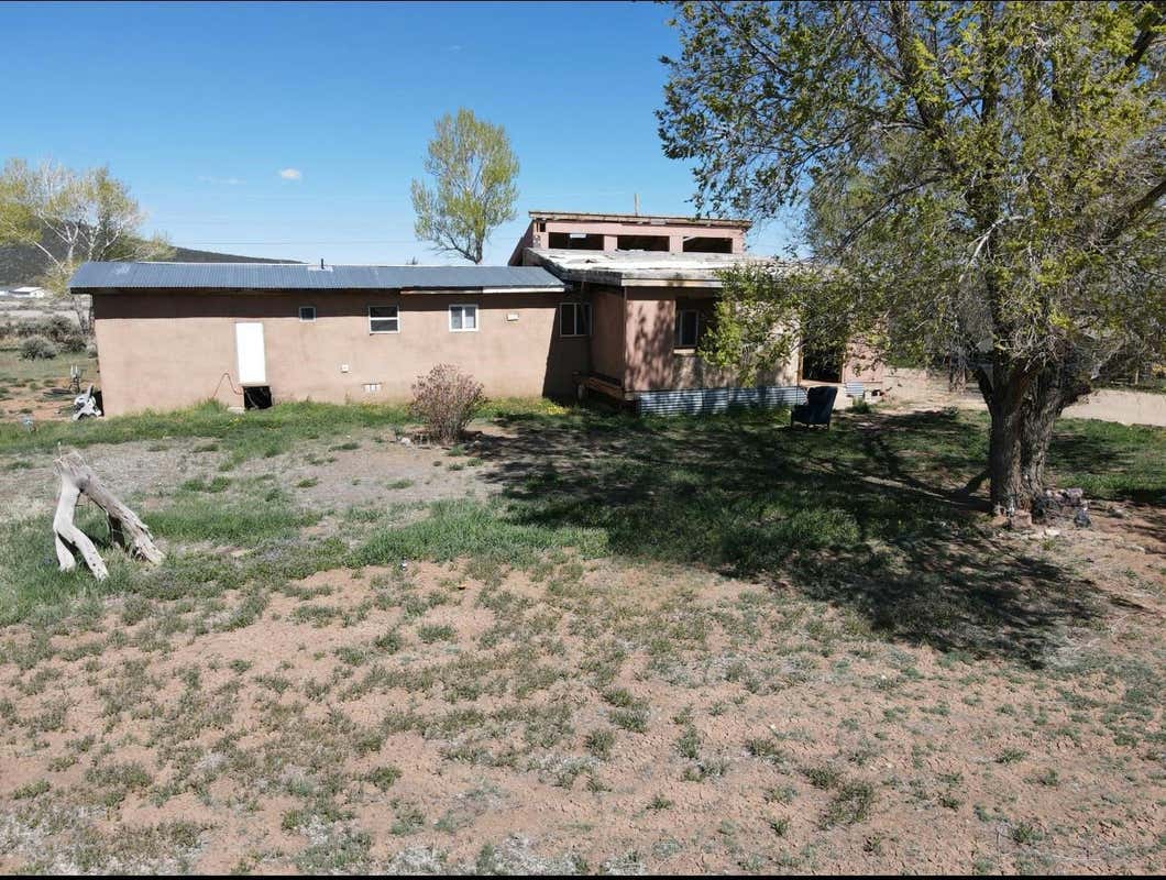 26 COTTONWOOD RD, QUESTA, NM 87556, photo 1 of 28