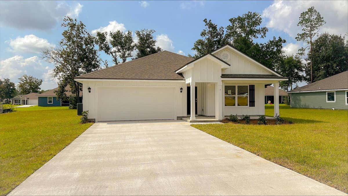 41 PECAN ST, CRAWFORDVILLE, FL 32327, photo 1 of 33