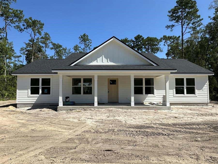 50 GREENLEAF LN, CRAWFORDVILLE, FL 32327, photo 1 of 24