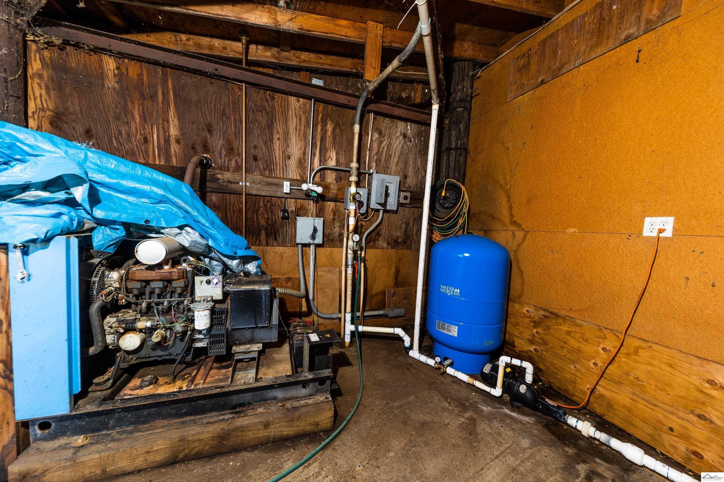 Red Bluff, California, 96080, United States, ,5 BathroomsBathrooms,Residential,Active,1770096