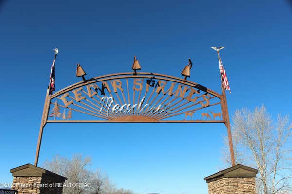 110 CEDAR SPRINGS DR, THAYNE, WY 83127, photo 2 of 4