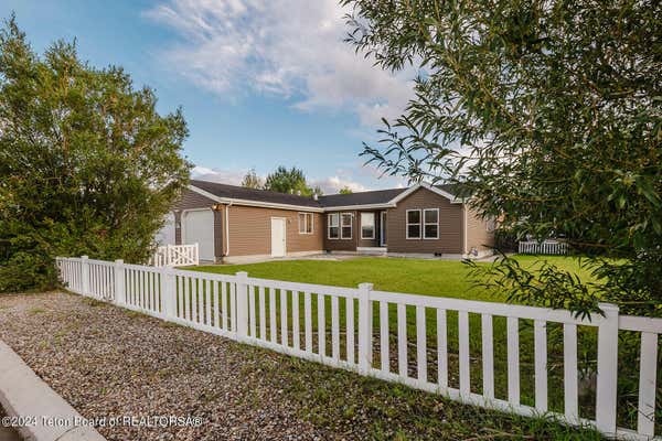 622 COUNTY RD, BIG PINEY, WY 83113 - Image 1