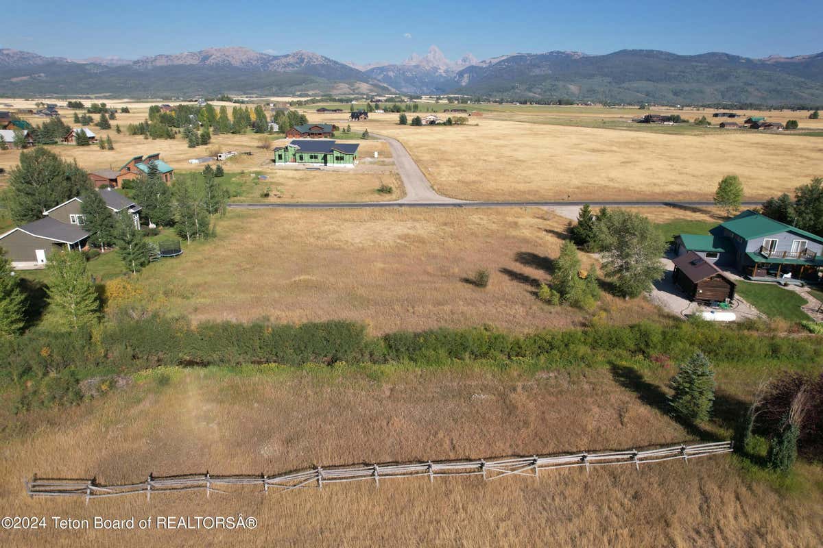 2892 GRAND TETON RD, DRIGGS, ID 83422, photo 1 of 6