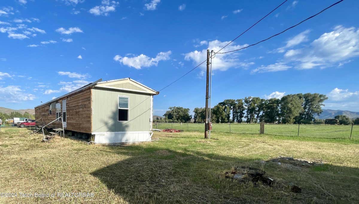 260 WYMAN AVE, COKEVILLE, WY 83114, photo 1 of 4