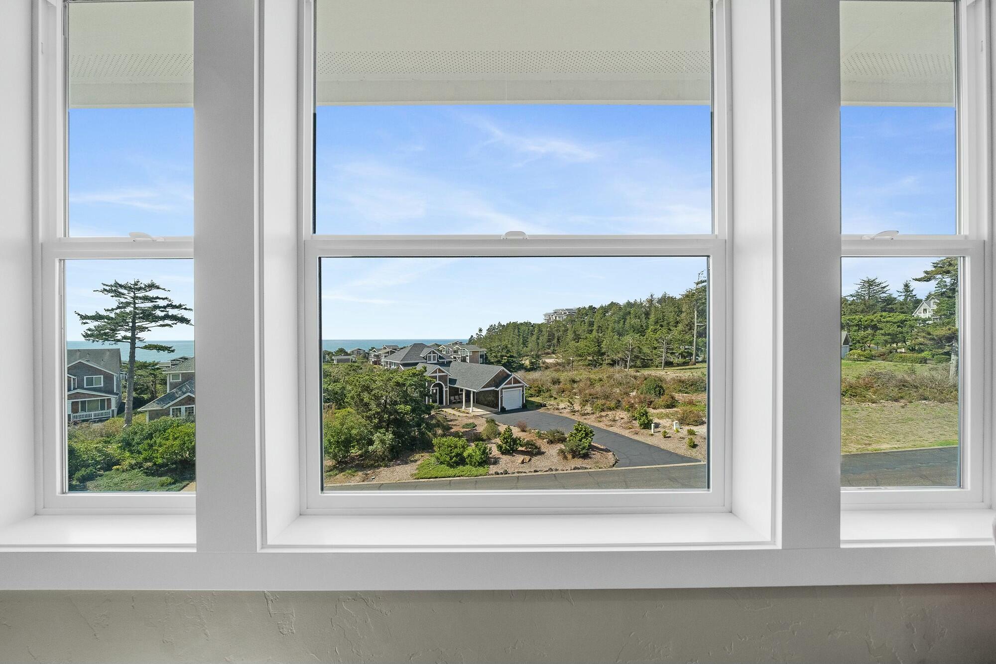 Oceanside, Oregon, 97134, United States, 3 Bedrooms Bedrooms, ,3 BathroomsBathrooms,Residential,Active,2009006