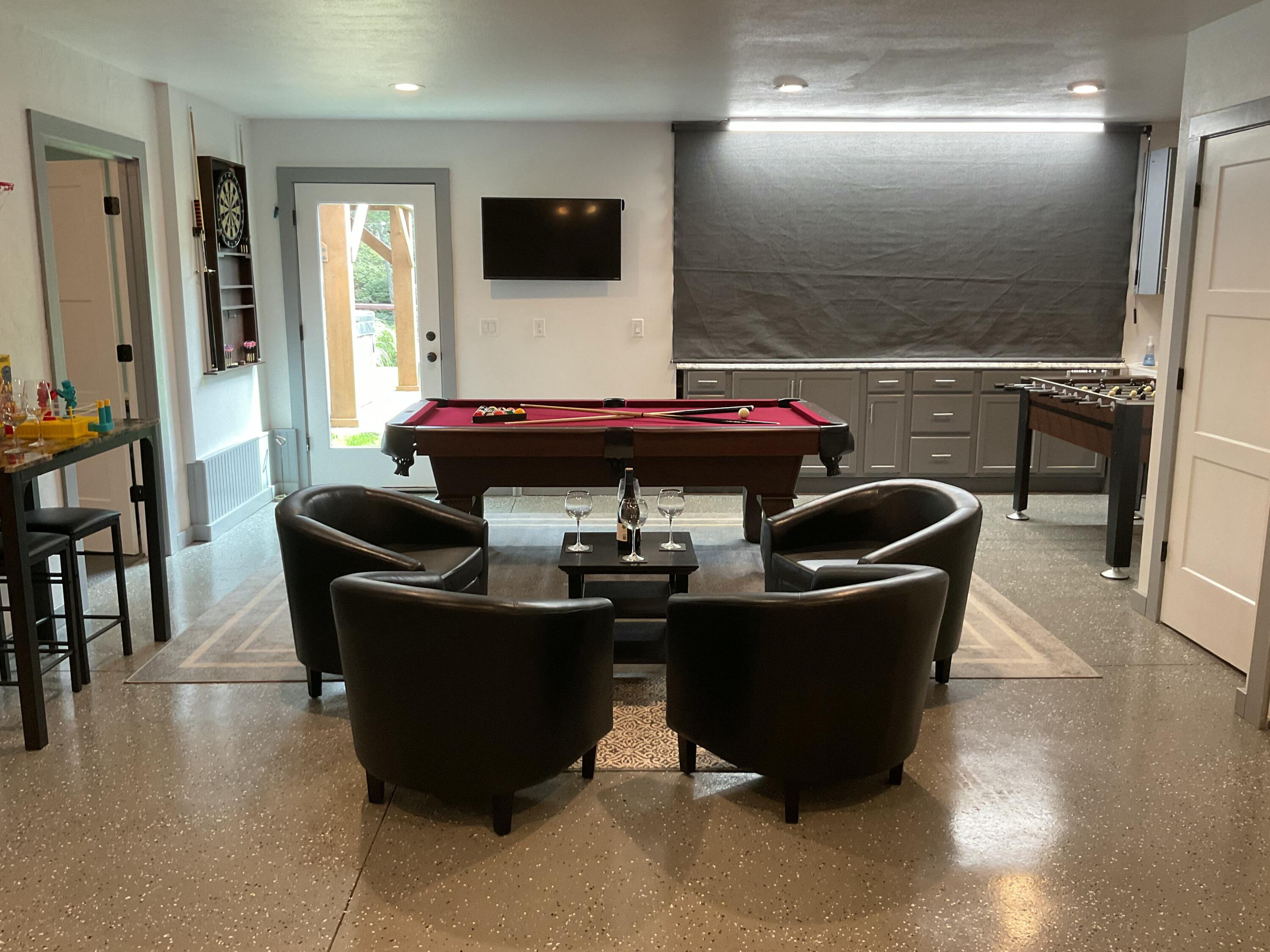 Oceanside, Oregon, 97134, United States, 3 Bedrooms Bedrooms, ,3 BathroomsBathrooms,Residential,Active,2009006