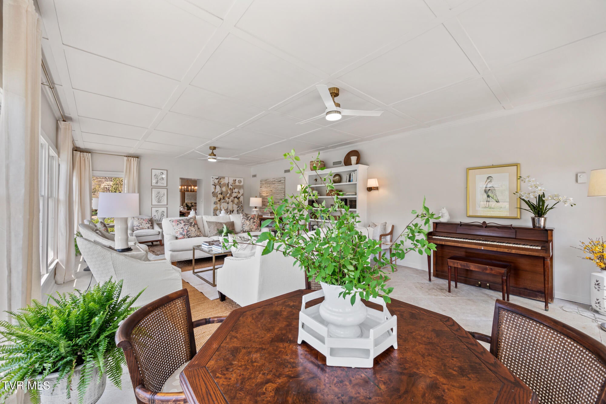 Bristol, Tennessee, 37620, United States, 3 Bedrooms Bedrooms, ,3 BathroomsBathrooms,Residential,Active,2007074