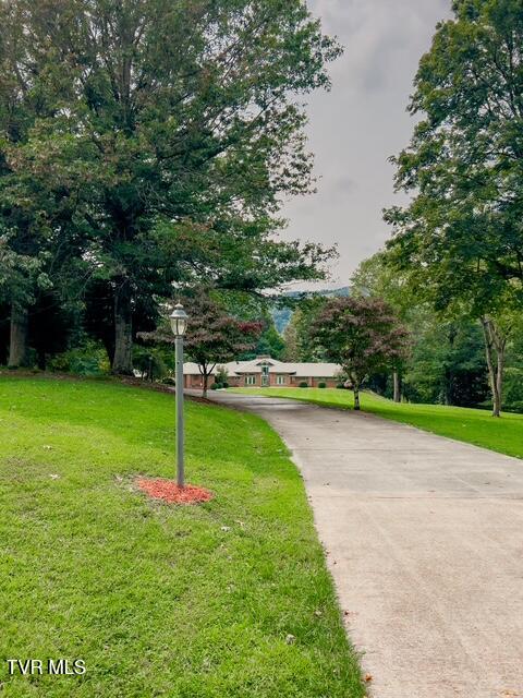 Unicoi, Tennessee, 37692, United States, 3 Bedrooms Bedrooms, ,4 BathroomsBathrooms,Residential,Active,1936616