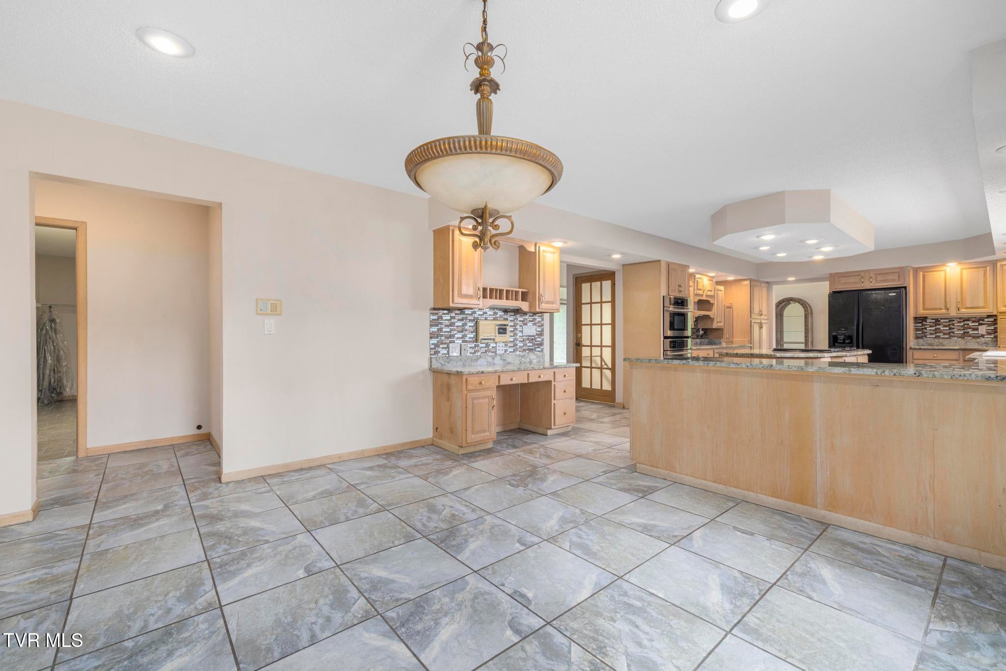 Gray, Tennessee, 37615, United States, 4 Bedrooms Bedrooms, ,5 BathroomsBathrooms,Residential,Active,1904698