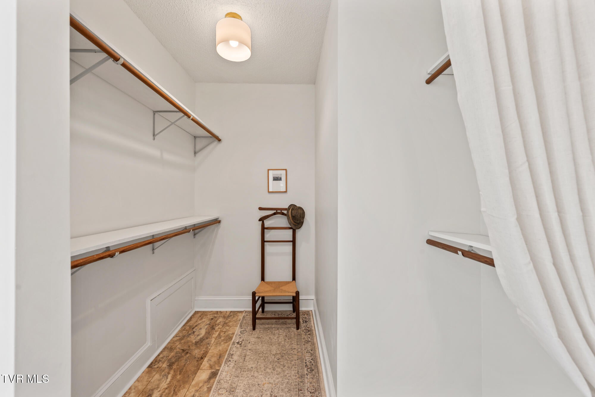 Bristol, Tennessee, 37620, United States, 3 Bedrooms Bedrooms, ,3 BathroomsBathrooms,Residential,Active,2007074