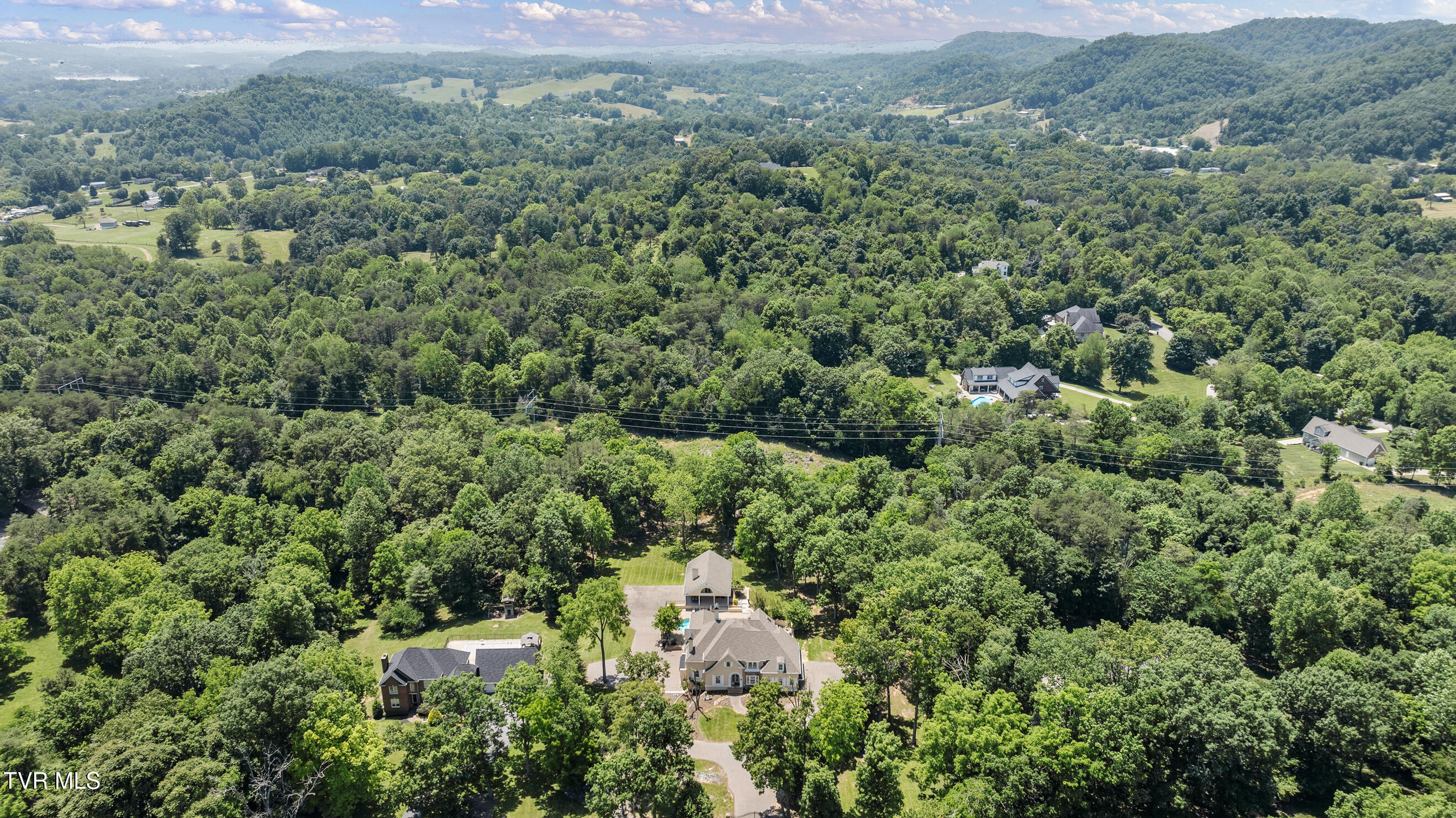 Blountville, Tennessee, 37617, United States, 8 Bedrooms Bedrooms, ,8 BathroomsBathrooms,Residential,Active,2007073