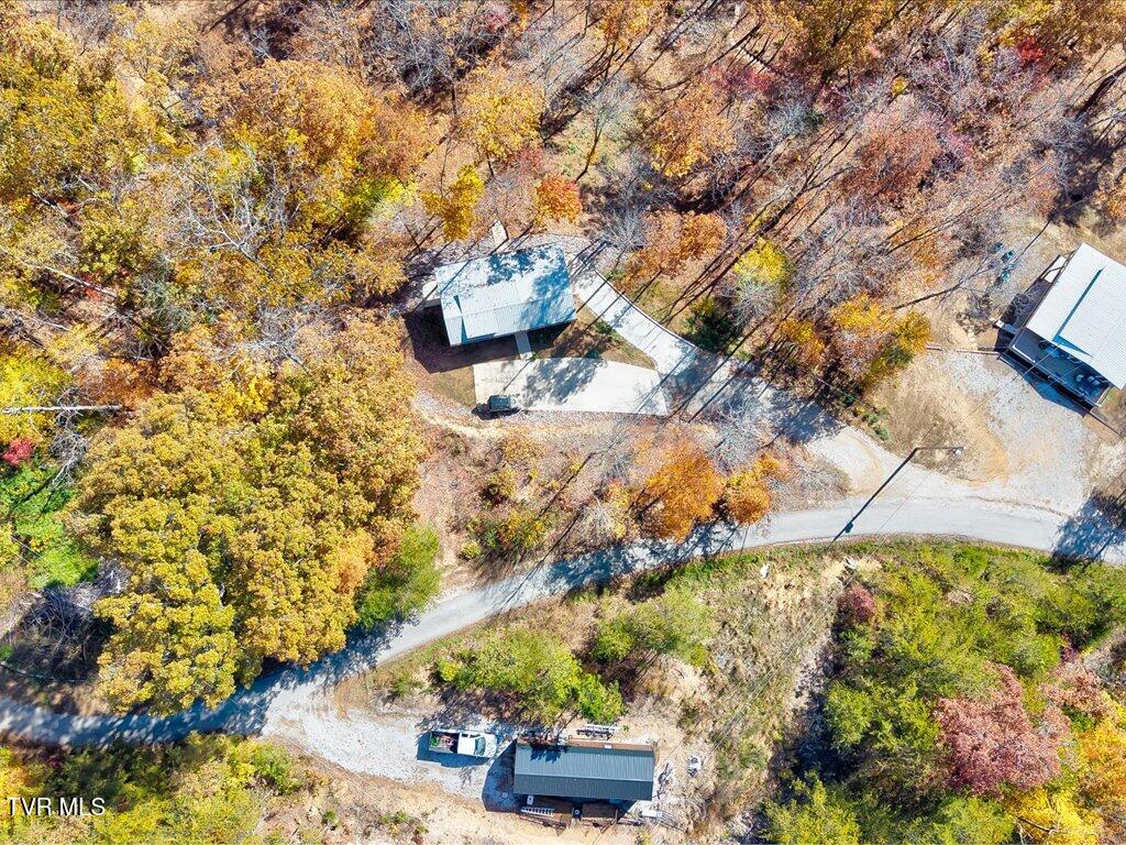 New Tazewell, Tennessee, 37825, United States, 2 Bedrooms Bedrooms, ,2 BathroomsBathrooms,Residential,Active,2007647