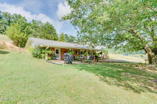 422 LOONEYS GAP RD, SURGOINSVILLE, TN 37873 - Image 1