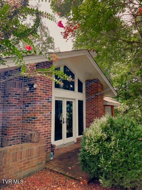 Unicoi, Tennessee, 37692, United States, 3 Bedrooms Bedrooms, ,4 BathroomsBathrooms,Residential,Active,1936616