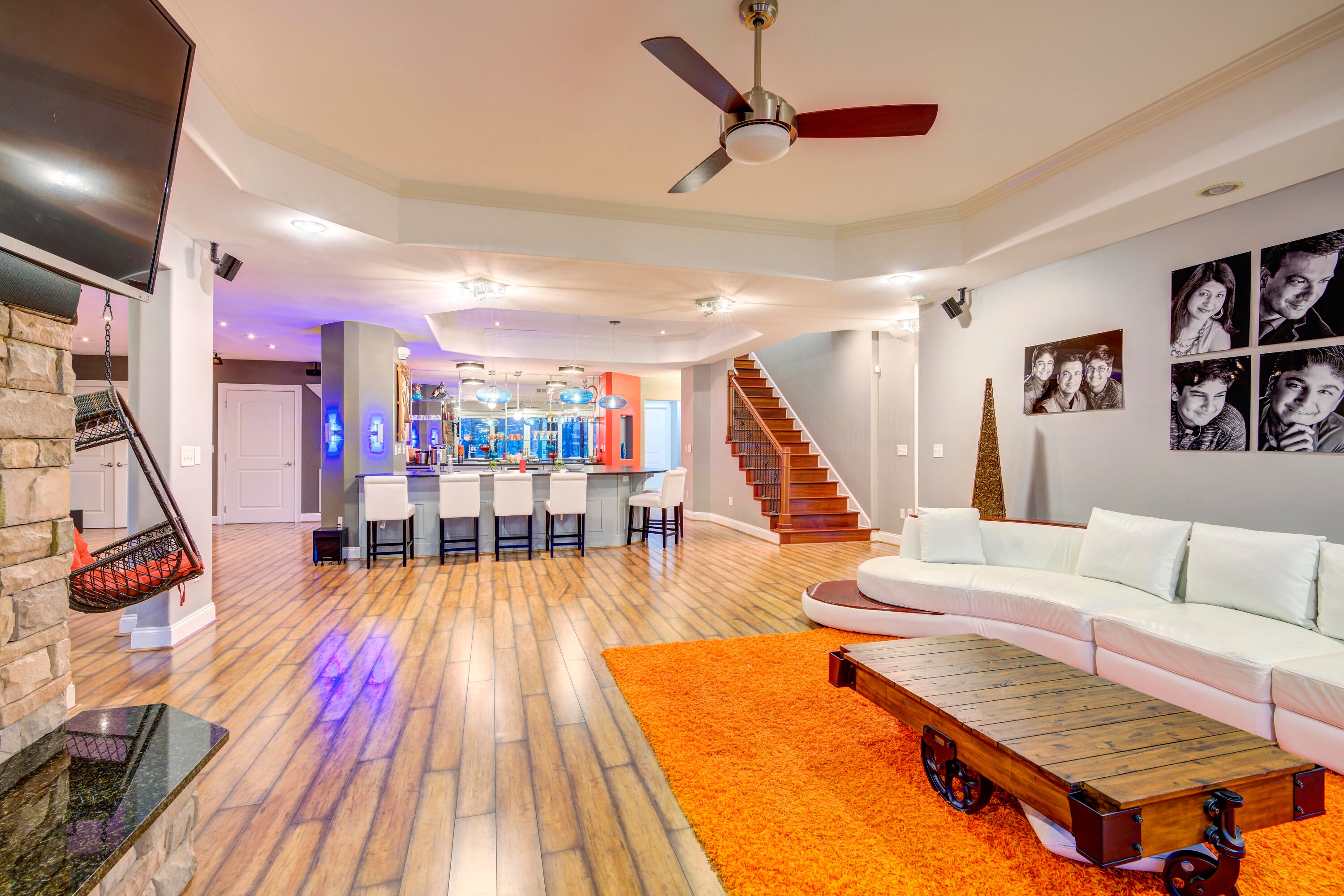 Johnson City, Tennessee, 37601, United States, ,11 BathroomsBathrooms,Residential,Active,1769538