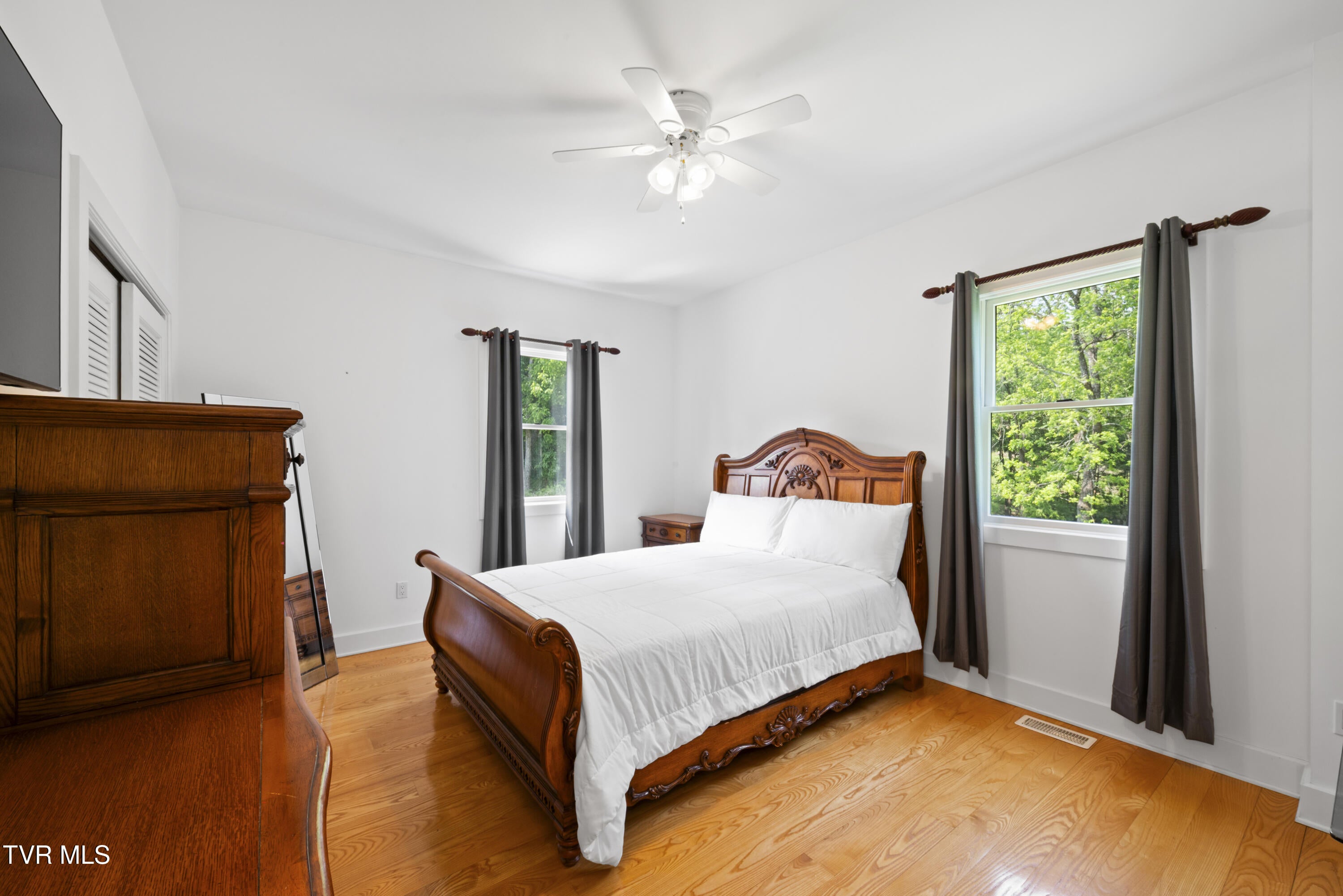 Blountville, Tennessee, 37617, United States, 8 Bedrooms Bedrooms, ,8 BathroomsBathrooms,Residential,Active,2007073